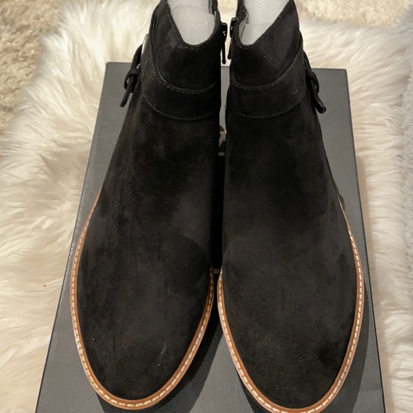 naturalizer black suede booties